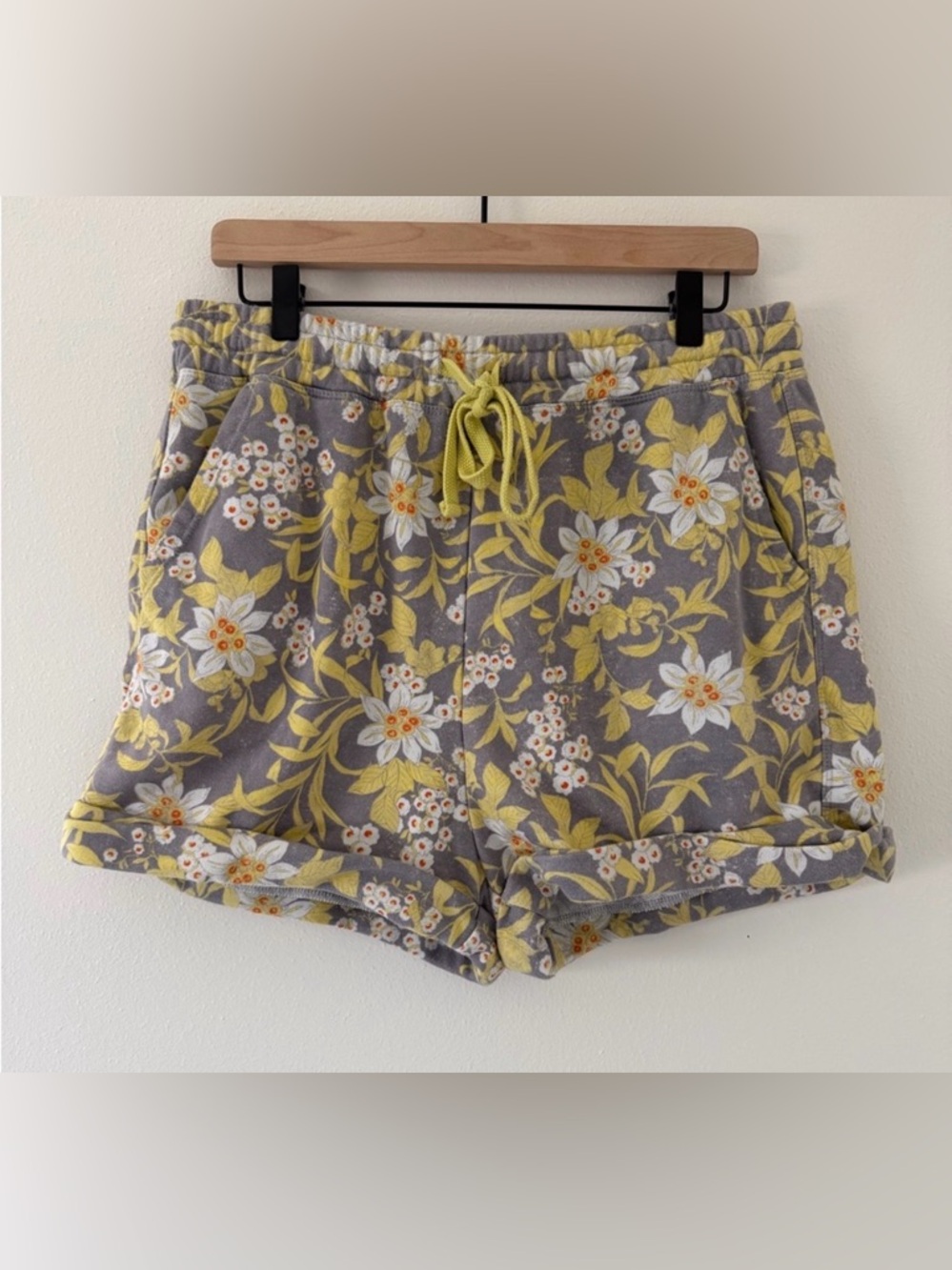Anthropologie Daily Practice Floral Terry Fleece Shorts size large